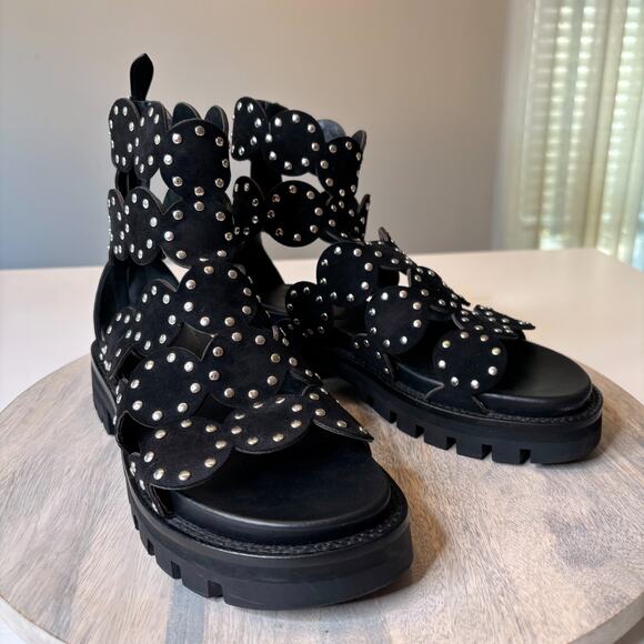 Alaia Paris Black Studded Suede Gladiator Sandals EU 38 US Sz 8 Designer Shoes - Picture 1 of 10